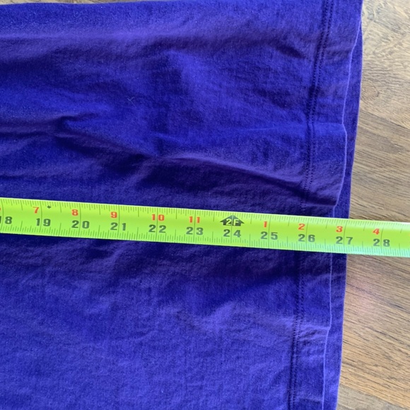 Nike Air Graphic Tee - Picture 6 of 8